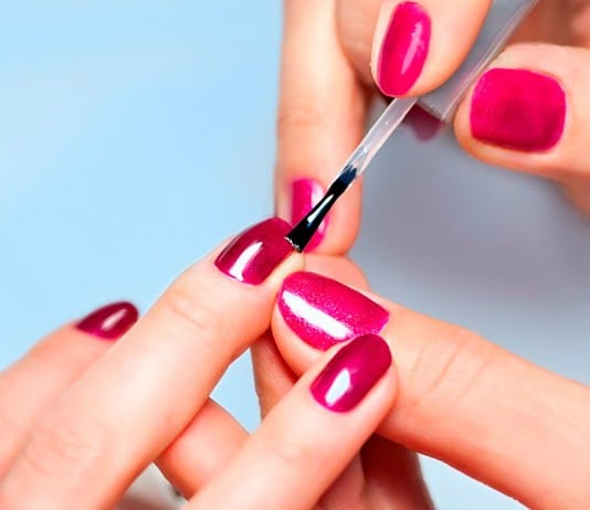 Descubre los secretos para mantener tus uñas perfectas unas-perfectas
